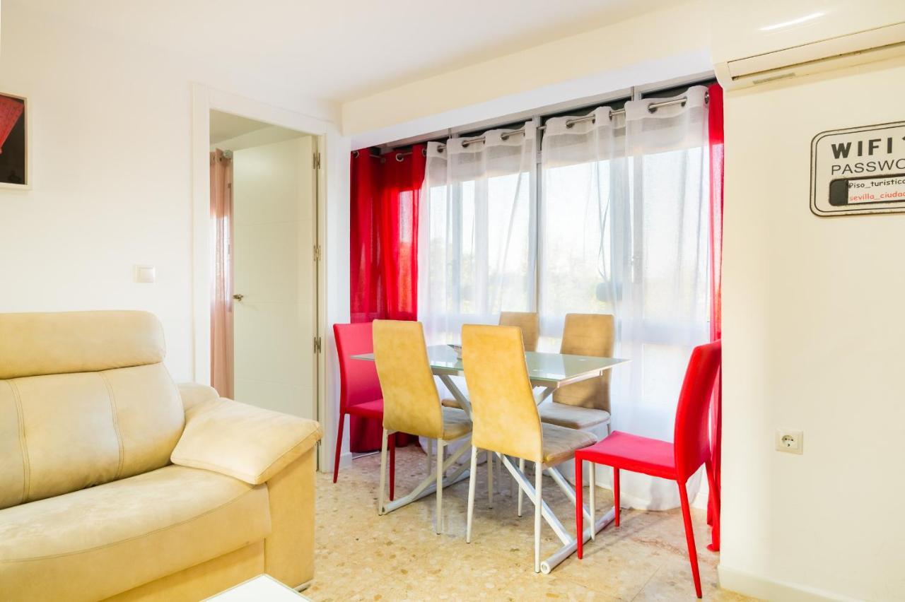 Apartamento Luminoso Seville Luaran gambar